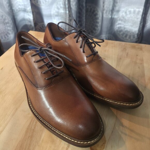 Vince Comuto Men's Lawson Oxford Cognac color size 9M NWT - Picture 1 of 10